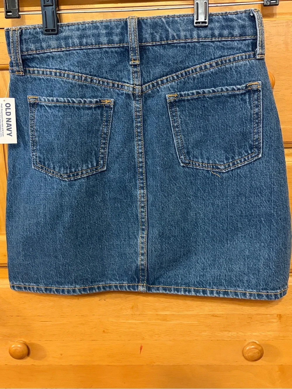 GAP this listing